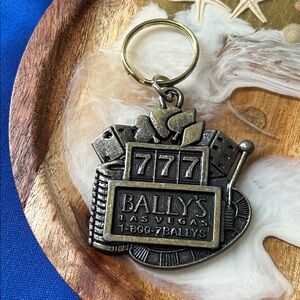 🖤Vintage BALLY’S LAS VEGAS Travel Souvenir Metal Keychain